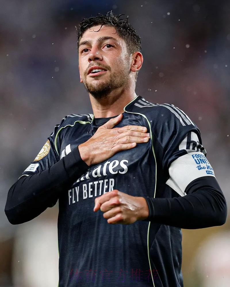 记者：巴尔韦德已连续3周带伤作战 但他仍坚持上场